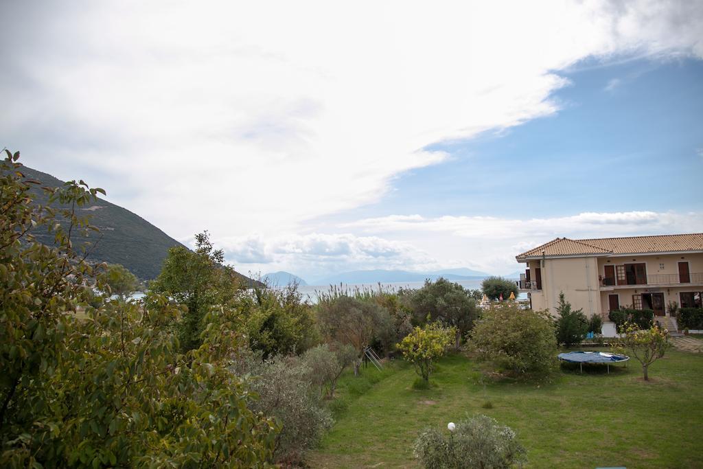 Cosmos Apartments Vasiliki  Room photo