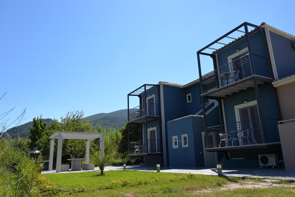 Cosmos Apartments Vasiliki  Exterior photo