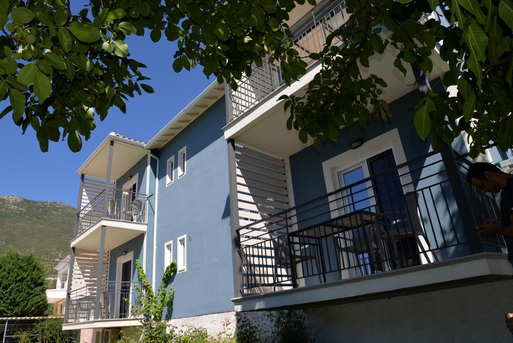 Cosmos Apartments Vasiliki  Exterior photo